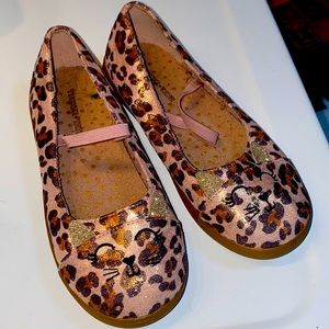 Cat Mary Jane’s
